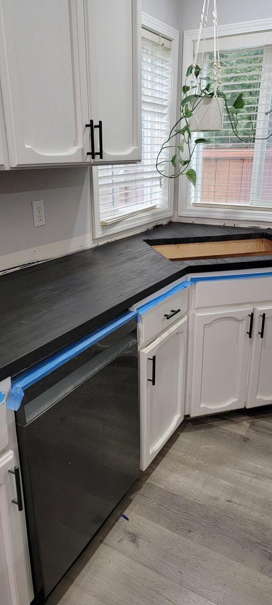 KITCHEN REMODEL - Image 31