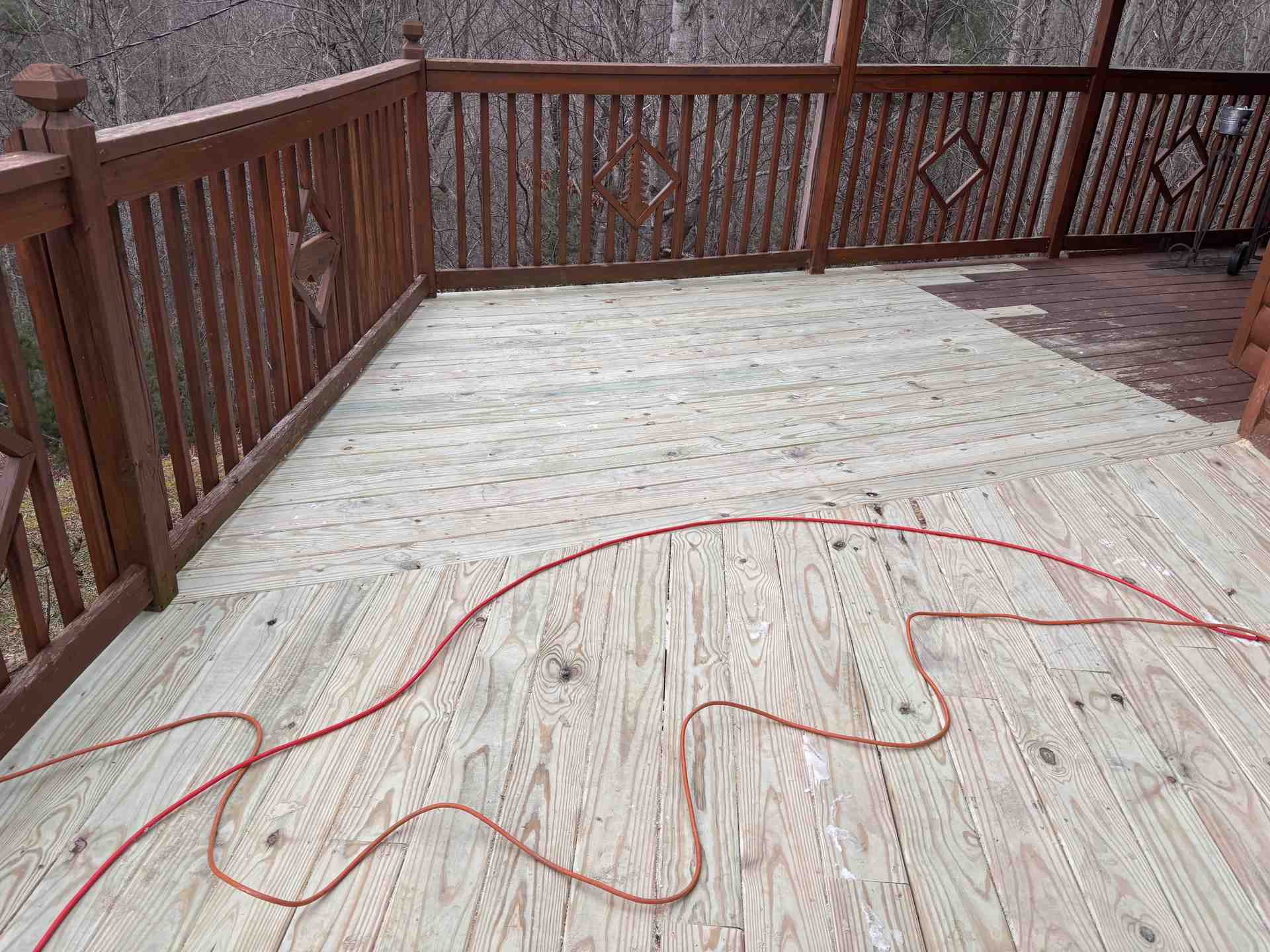 REDECKING CABIN - Image 7