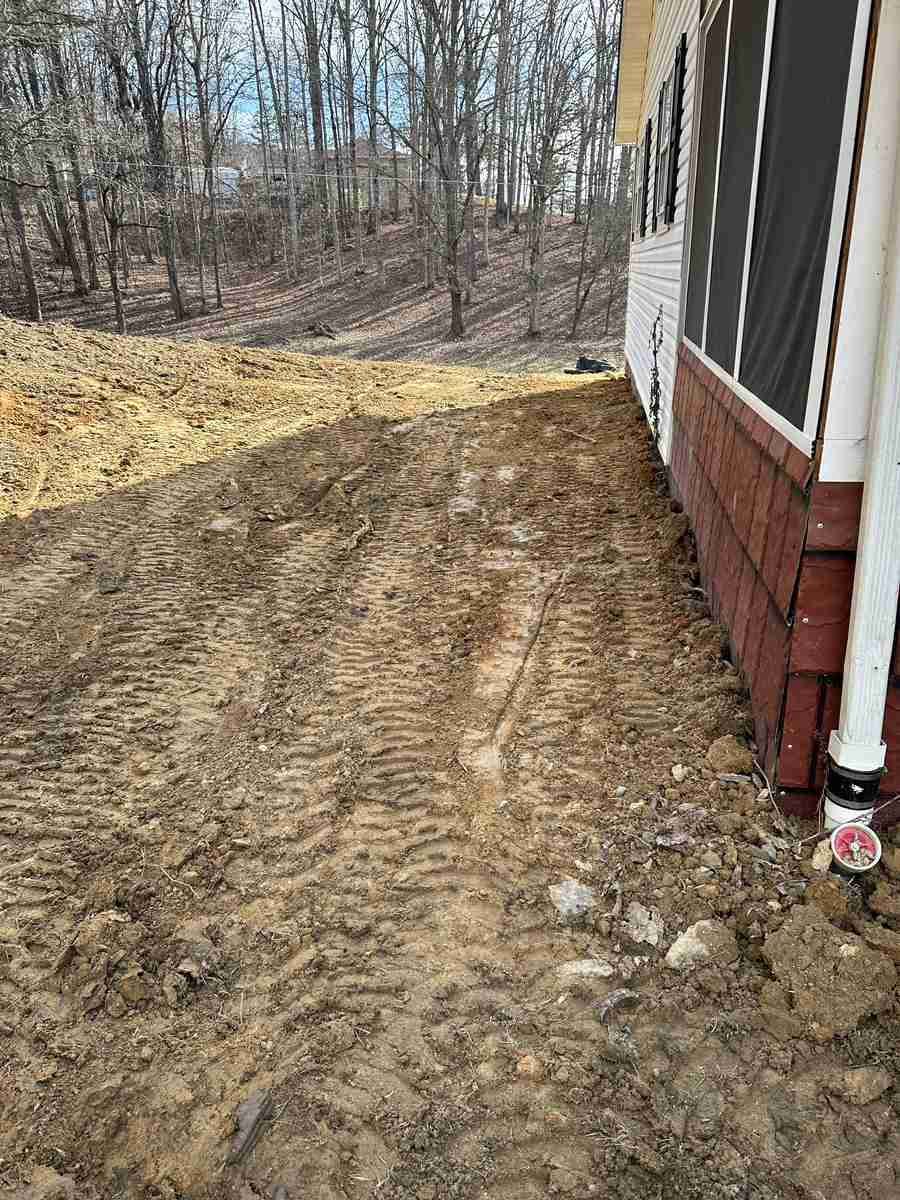 TINY HOME DECK - Image 11