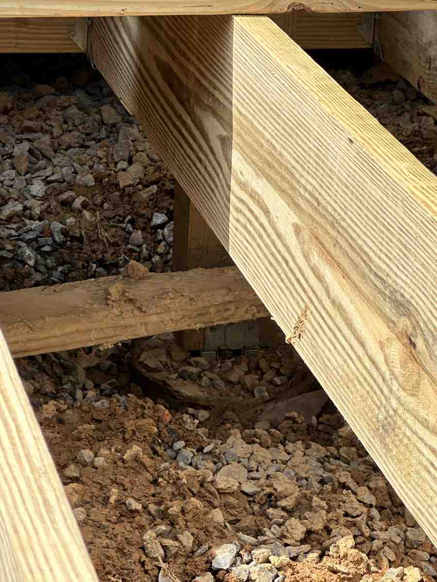 TINY HOME DECK - Image 62