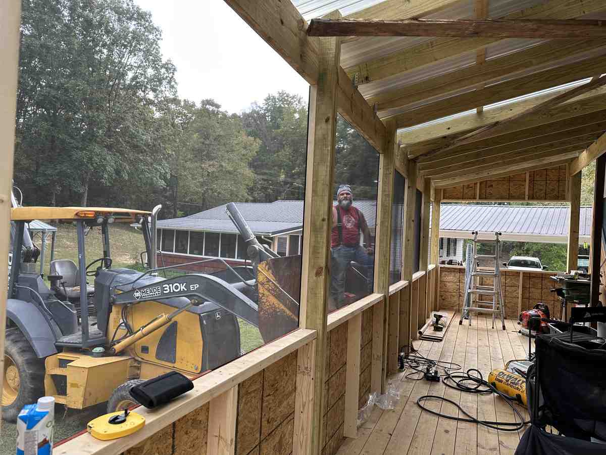 TINY HOME DECK - Image 89