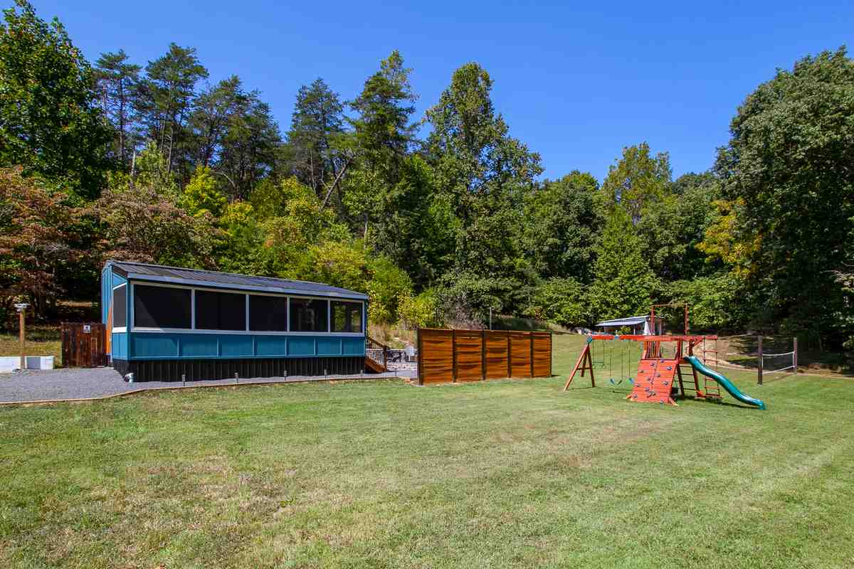 TINY HOME PATIO - Image 35