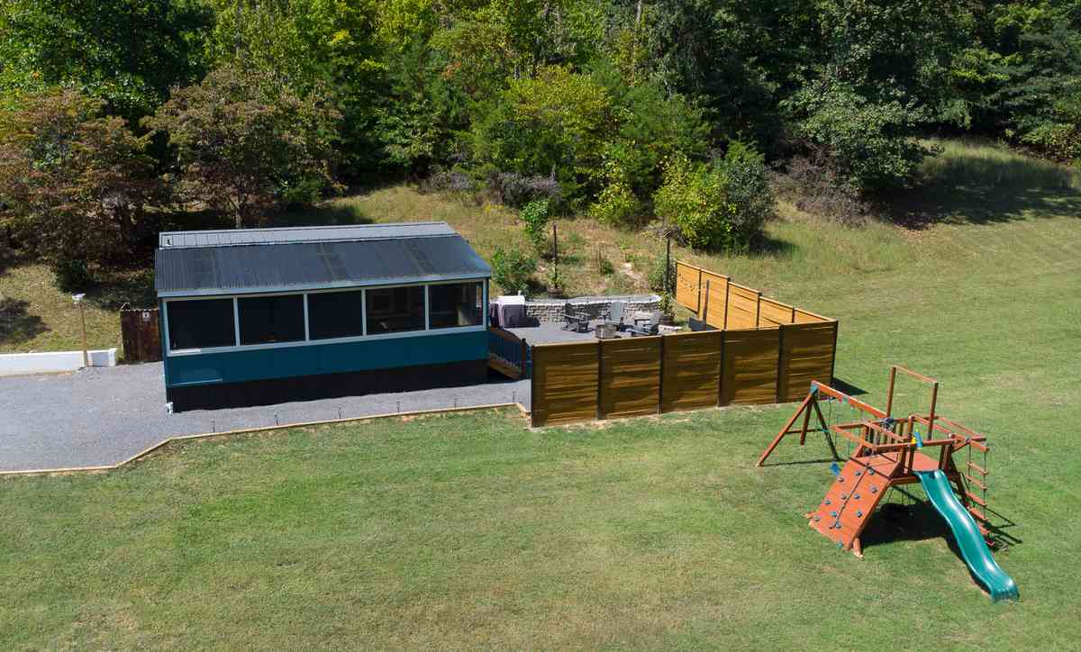 TINY HOME PATIO - Image 36