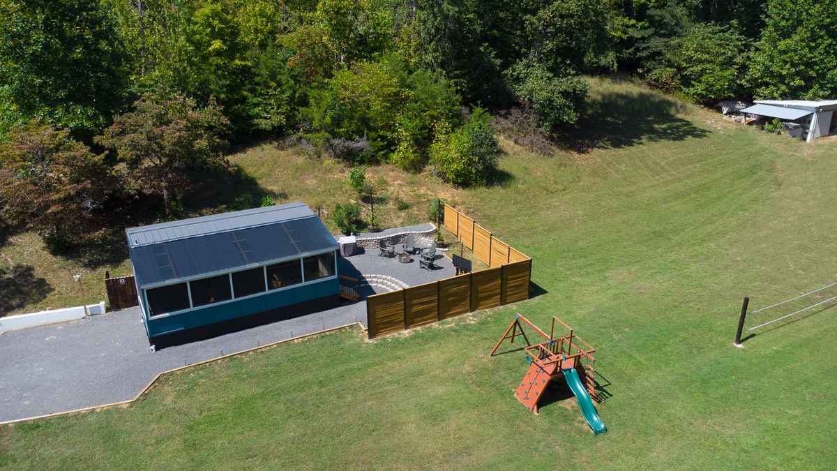 TINY HOME PATIO - Image 37