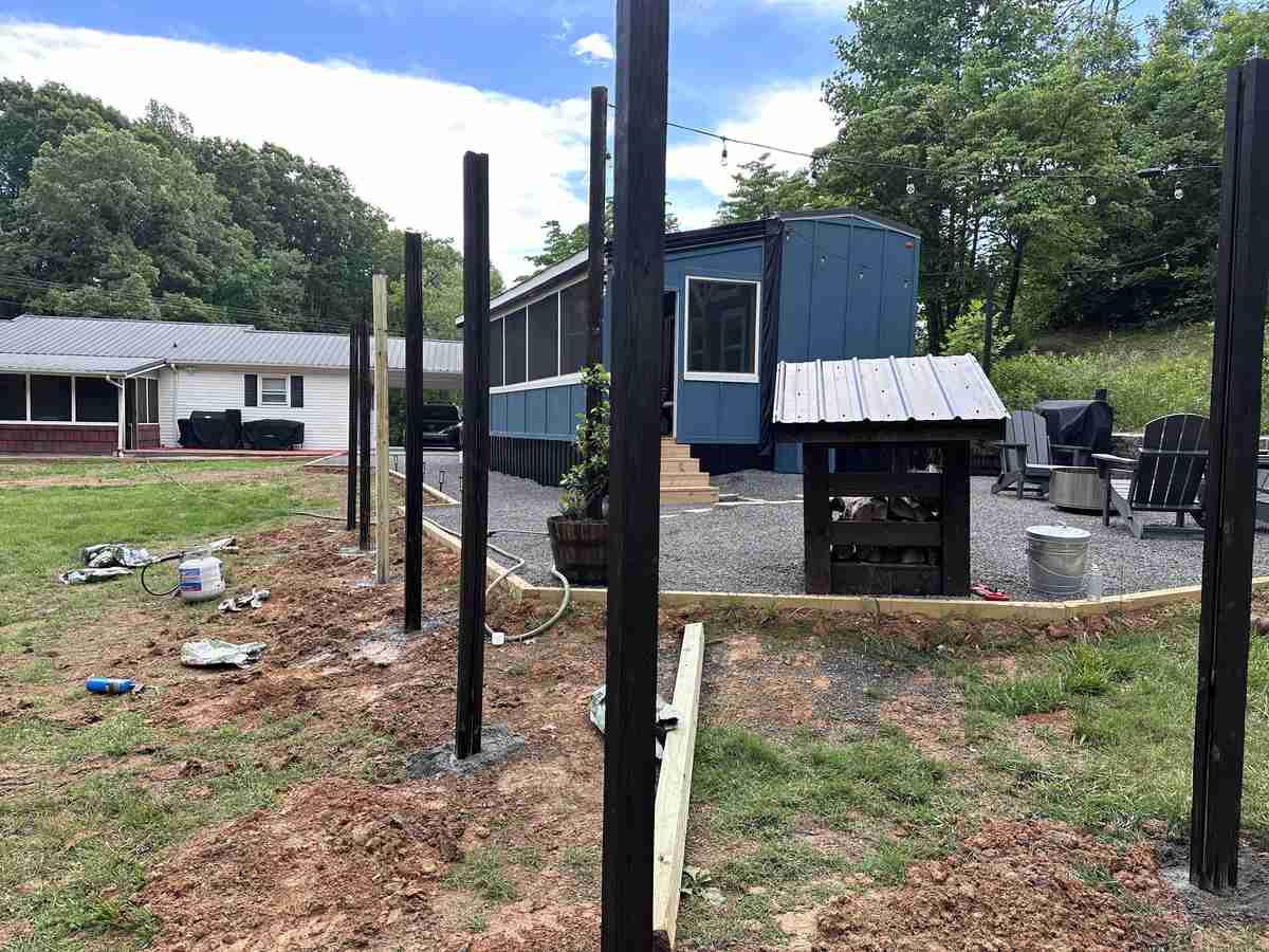 TINY HOME PRIVACY FENCE - Image 4