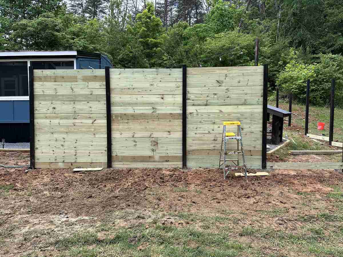 TINY HOME PRIVACY FENCE - Image 23